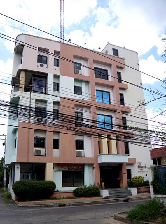 Fueang Fha Palace Buriram Exterior foto